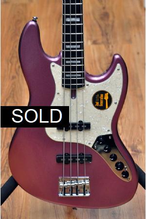 Sire Marcus Miller V7 Alder Burgundy Sire Marcus Miller V7 Alder Burgundy